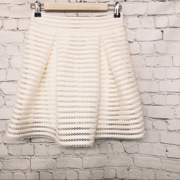 Express Dresses & Skirts - EXPRESS CREAM CROCHET HIGH WAISTED MINI SKIRT